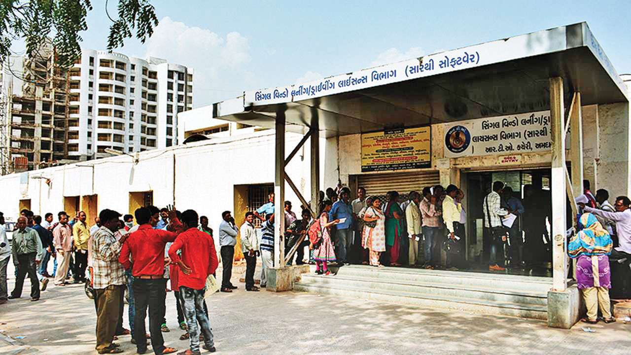 Technical glitches in RTOs halt license tests for thousands of applicants in Gujarat