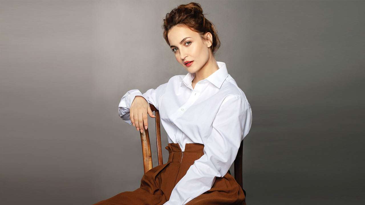 'Inside Edge 2': Elli AvrRam joins Vivek Oberoi, Richa Chadha and Angad Bedi