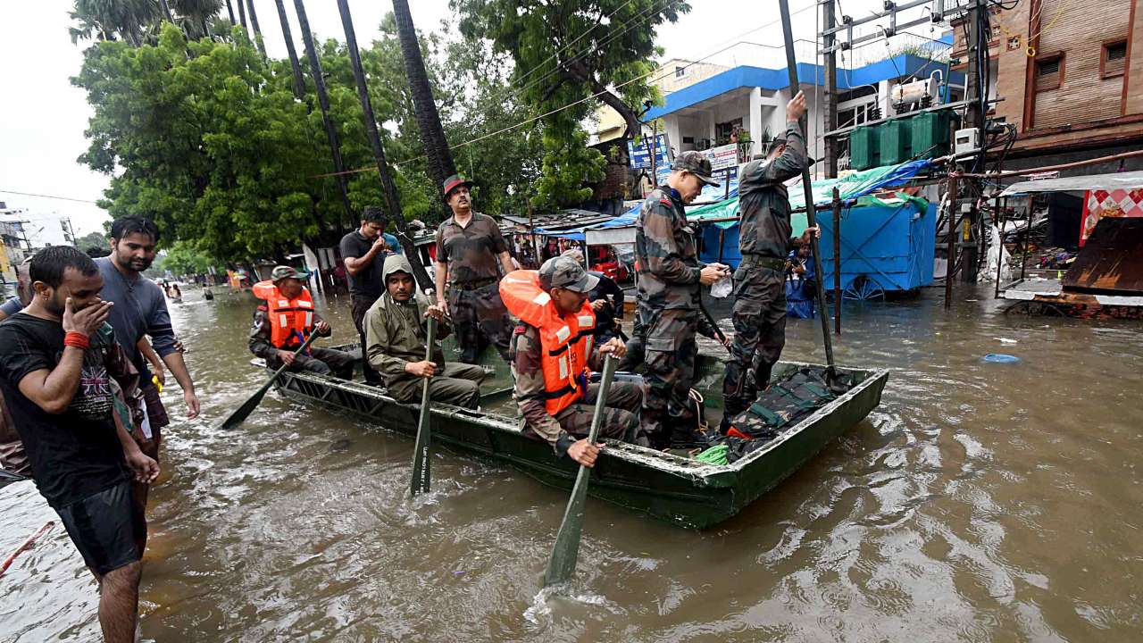 Army joins rescue efforts