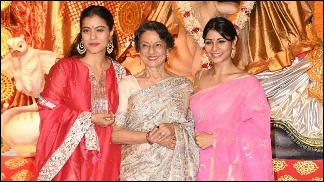 Kajol with Tanuja and Tanishaa