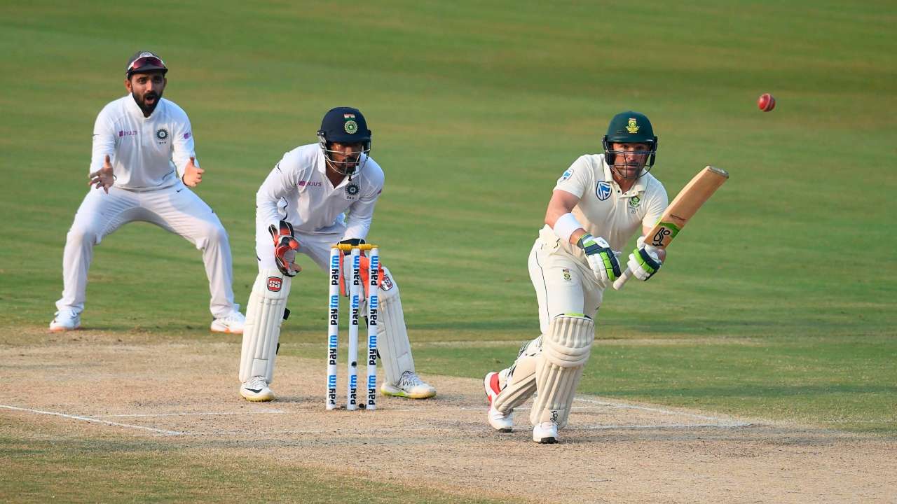 Dean Elgar and Faf du Plessis guide South Africa to 150