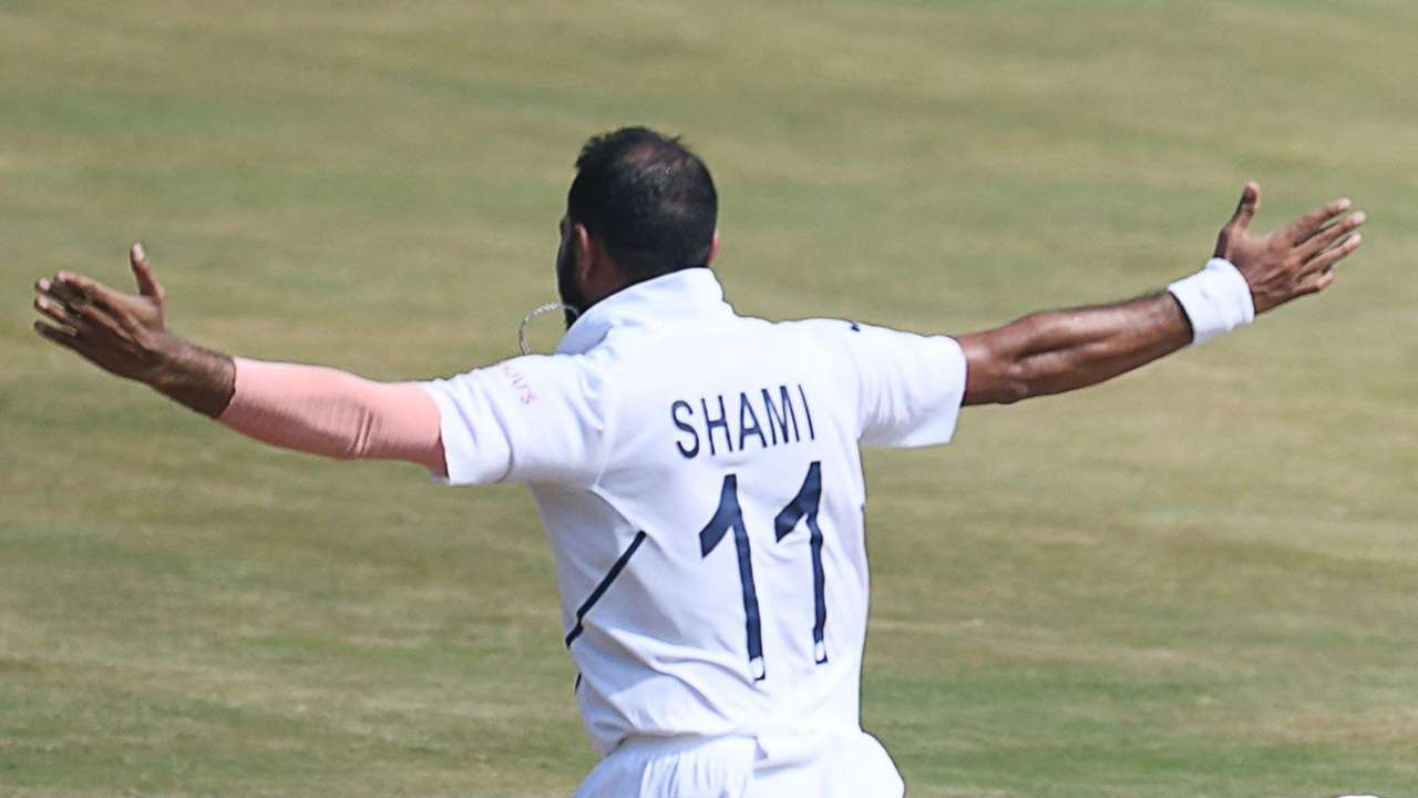 Shami strikes again, sends Faf for 13