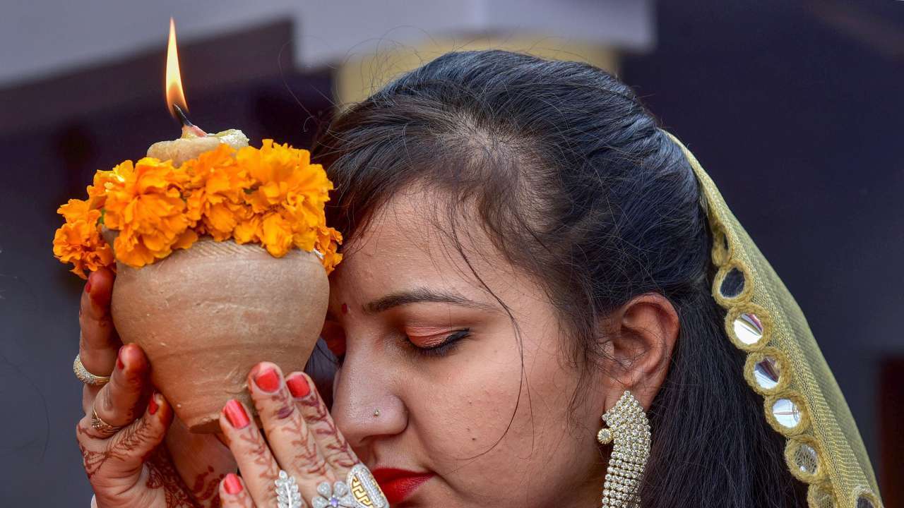 Karva Chauth 2019 Significance Shubh Muhurat And Puja Vidhi