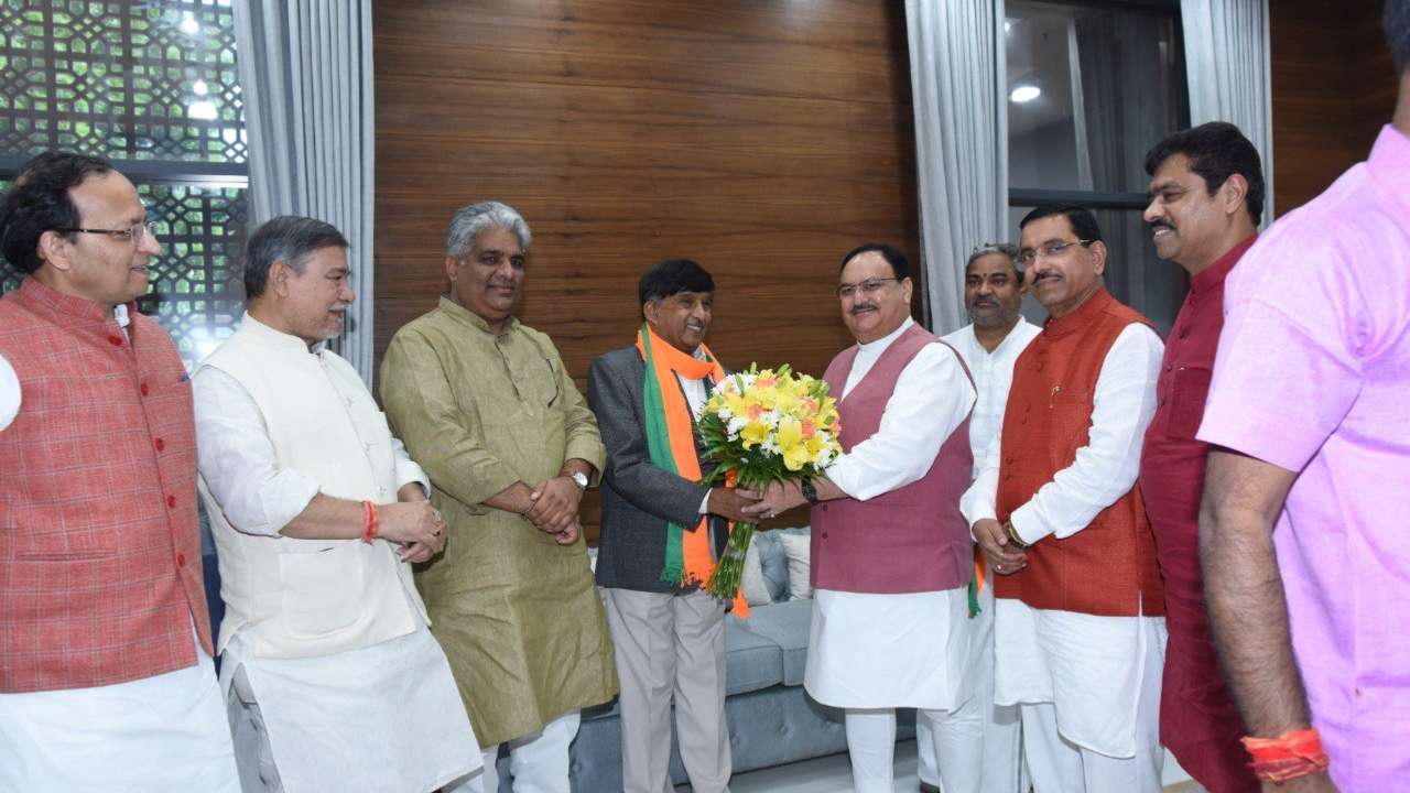 Former Rajya Sabha MP and Karnataka Congress leader KC Ramamurthy joins BJP