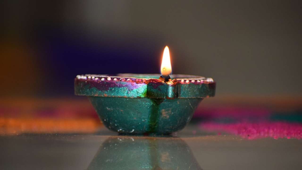Diwali 2019: How to wish 'Happy Diwali' in 30 languages!