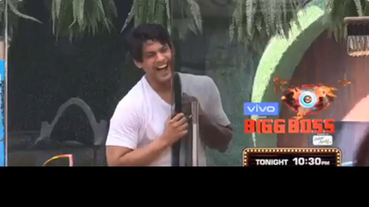 Sidharth Shukla the chemistry teacher