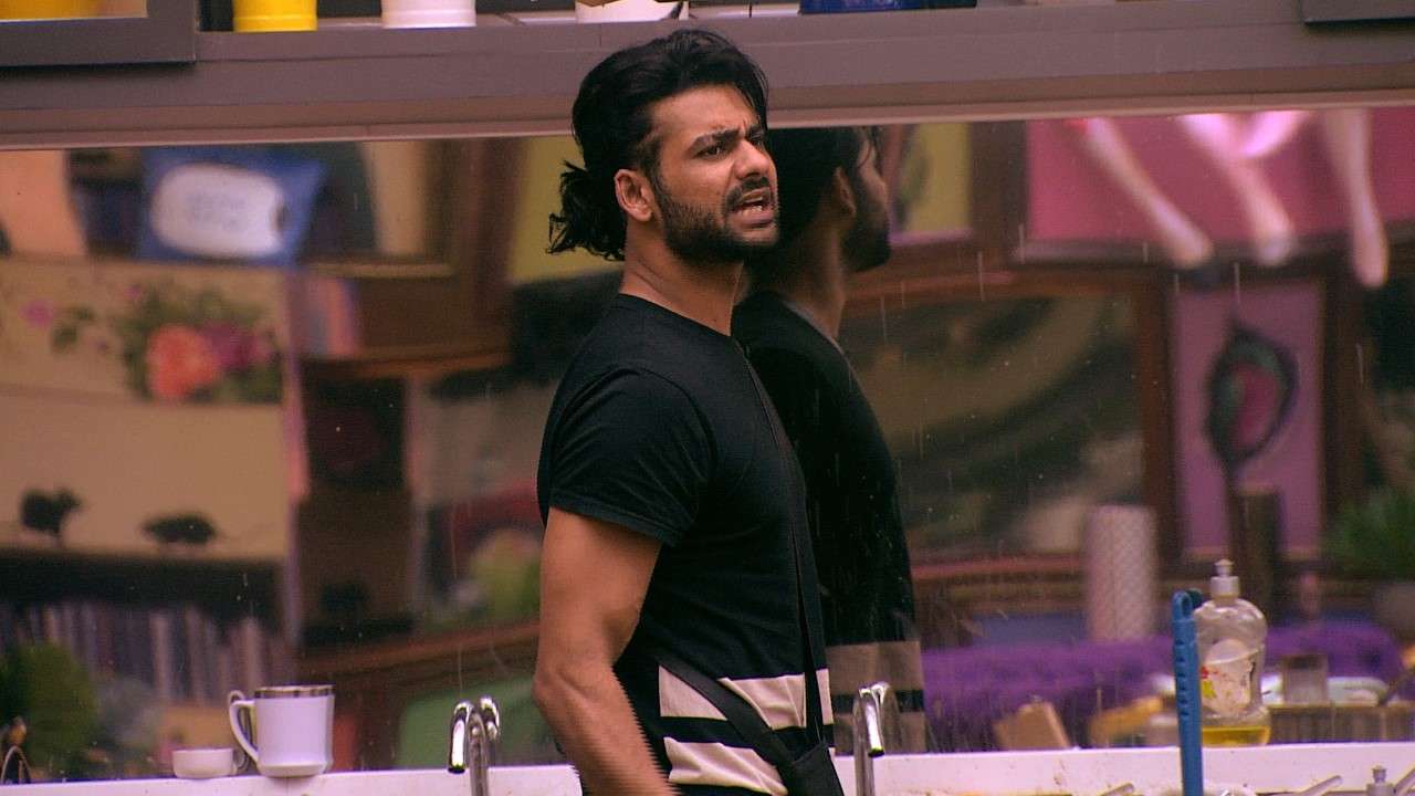 Vishal upset on Arti