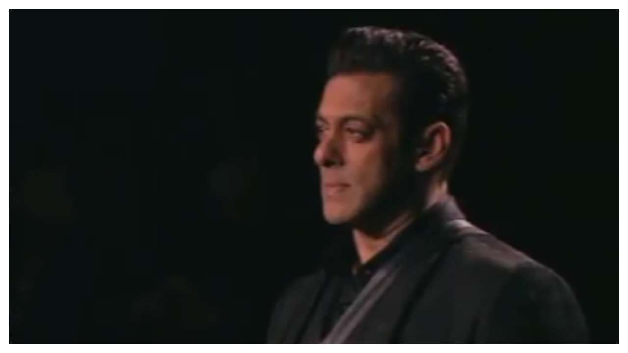 'Bigg Boss 13' Promo: Salman Khan completes 10 years, gets teary-eyed watching tribute video 