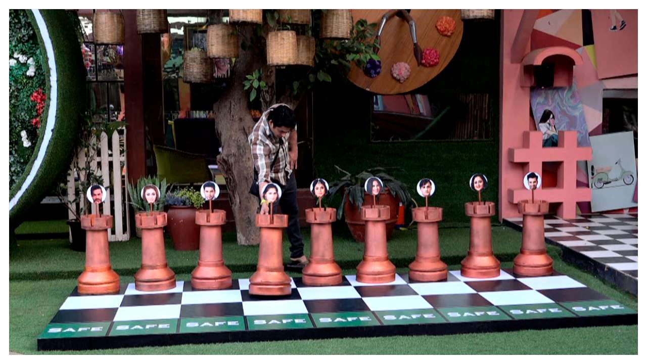 Rashami consideră că Shehnaaz nu se ocupă de ea însăși Rashami feels Shehnaaz does not take stand for herself