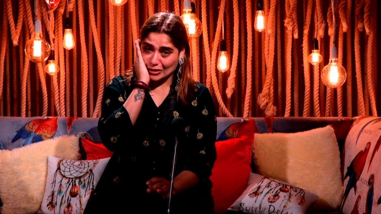 Arti called Sidharth Shukla