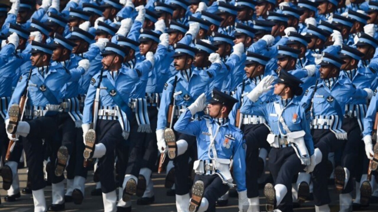 CRPF contingent march along Rajpath