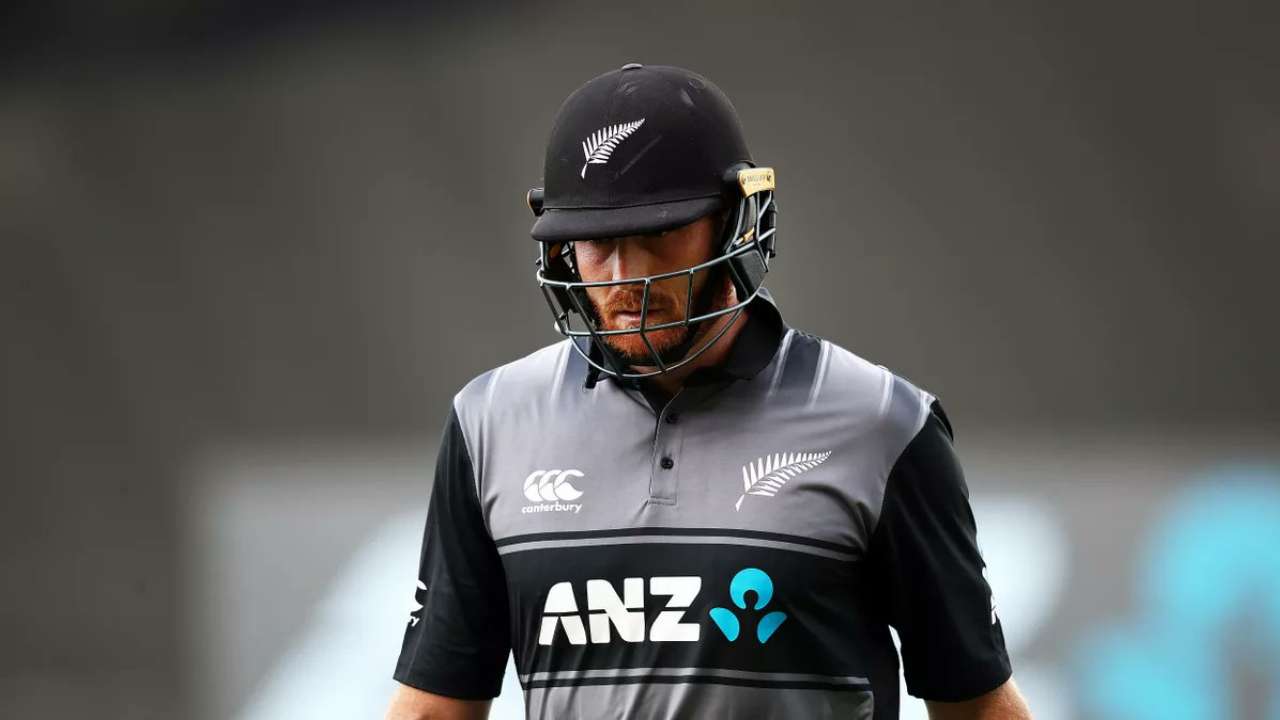 Jasprit Bumrah sends Martin Guptill back for 4