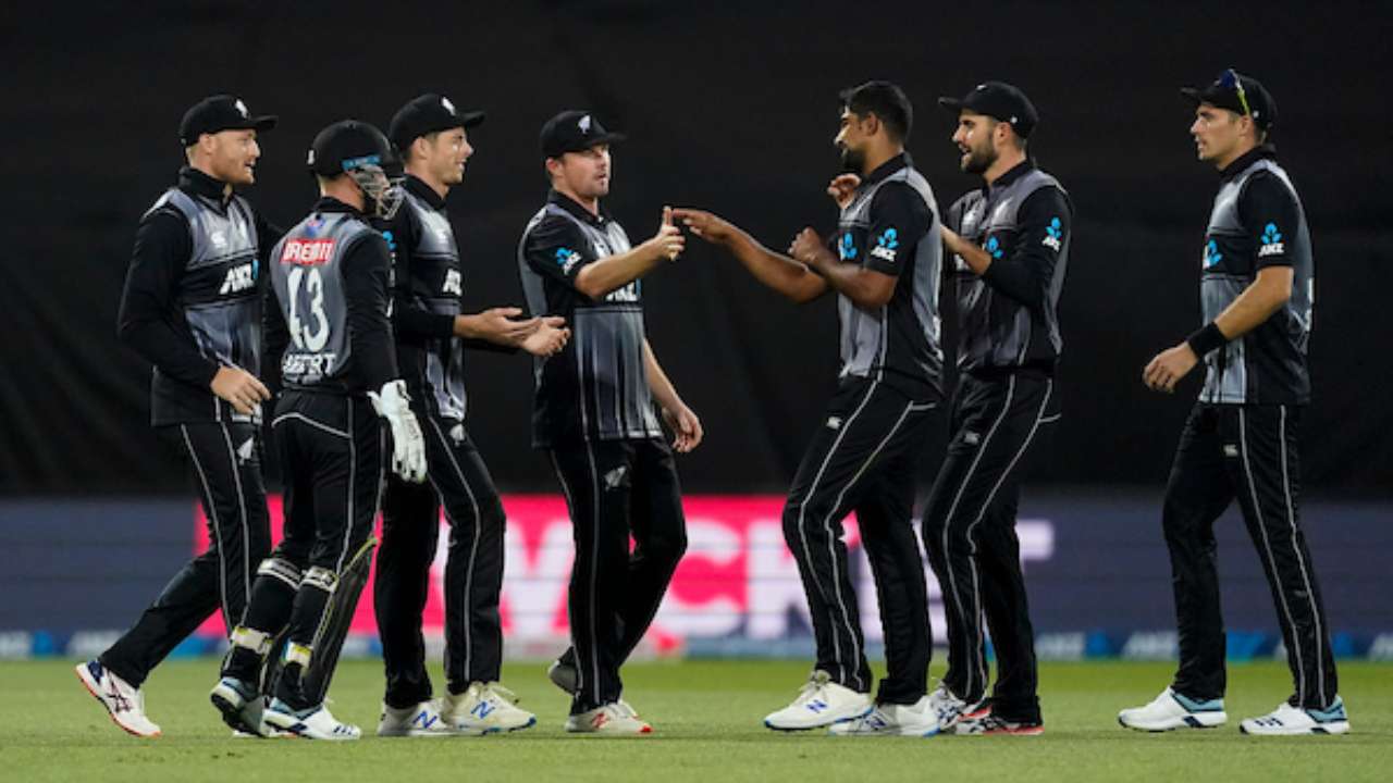 Shivam Dube goes for 5