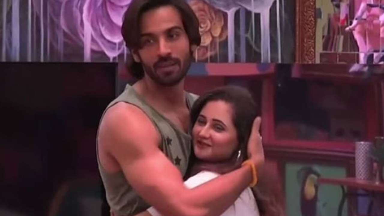 'Bigg Boss 13': Arhaan Khan served legal notice for staying in Rashami Desai's house
