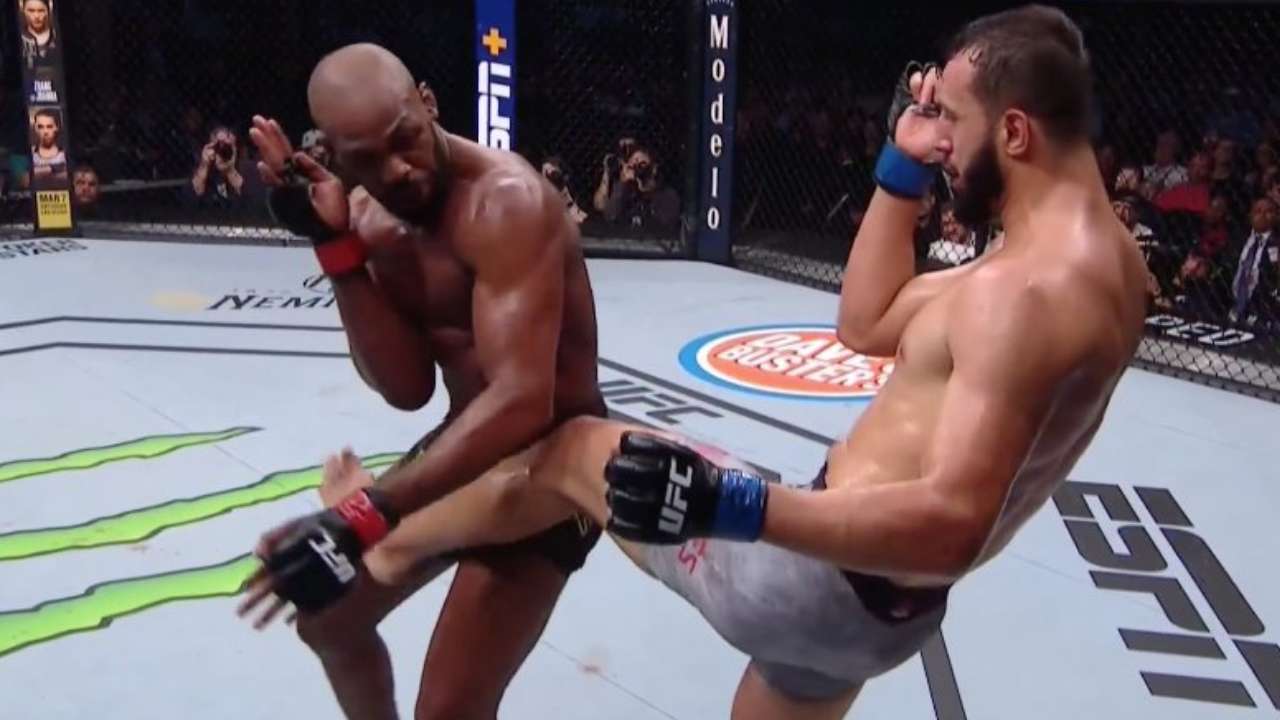 Ufc 247 Twitter Reacts After Jon Jones Survives Huge Scare Against Dominick Reyes