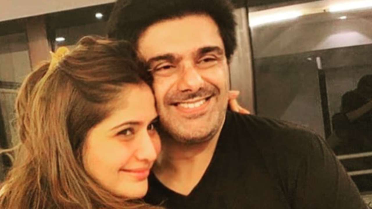 'Bigg Boss 13': Samir Soni supports Arti Singh, says wrong if Sidharth