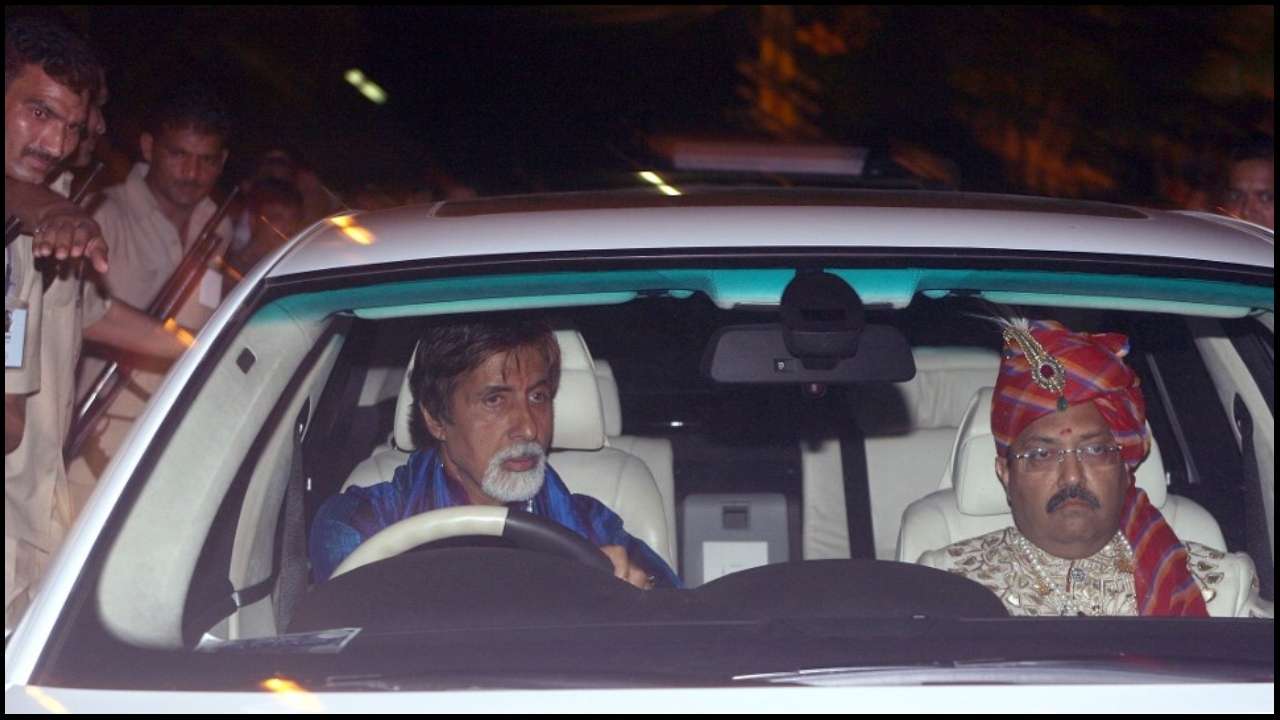Amar Singh 'regrets overreaction' against Amitabh Bachchan