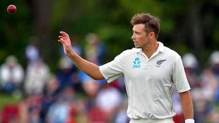 Southee removes Shaw!