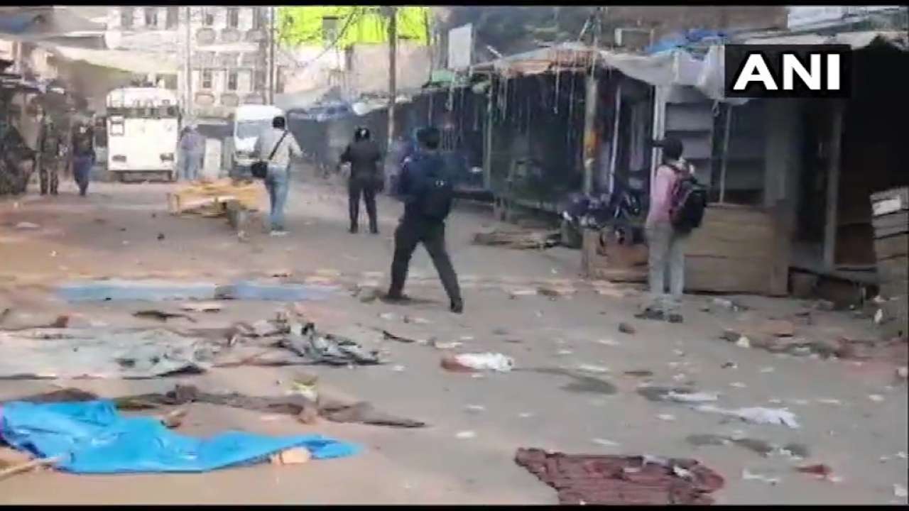 Clash between police and protesters in Aligarh