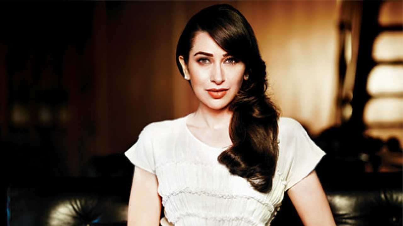Karisma Kapoor wants her kids to watch 'Mentalhood', says 'there is meaning  behind this show'