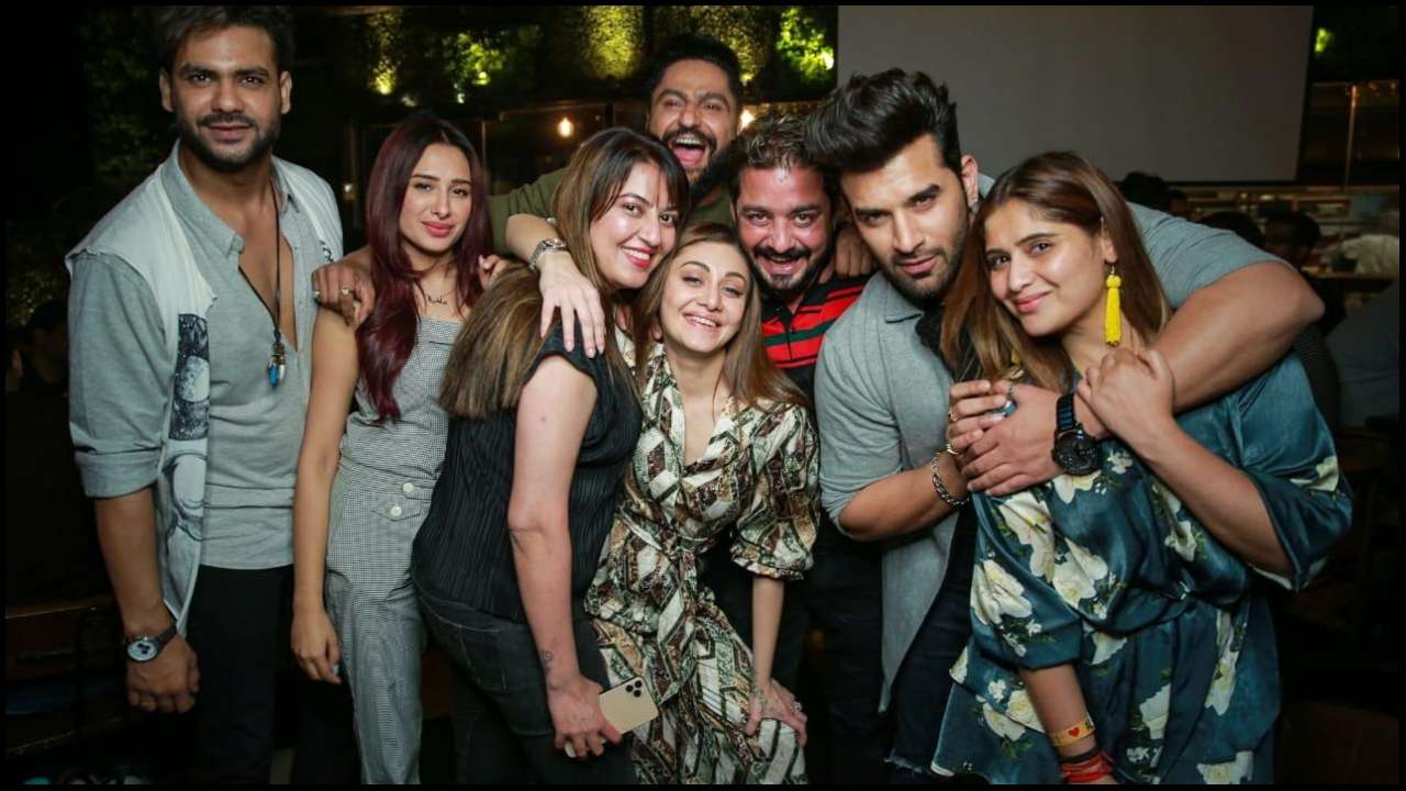 DNA Exclusive: 'Bigg Boss 13' reunion for Paras, Mahira, Vishal