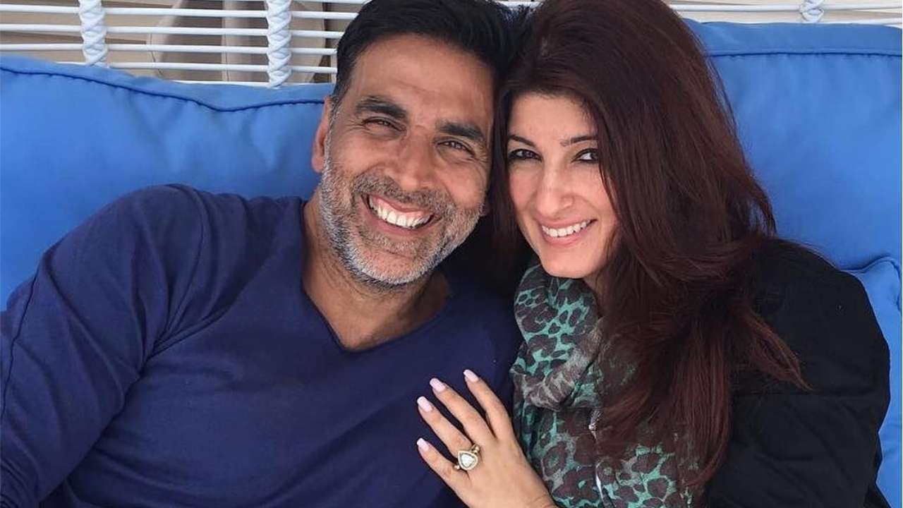 Watch: Akshay Kumar spotted with mask as he drives Twinkle Khanna to hospital for foot dressing