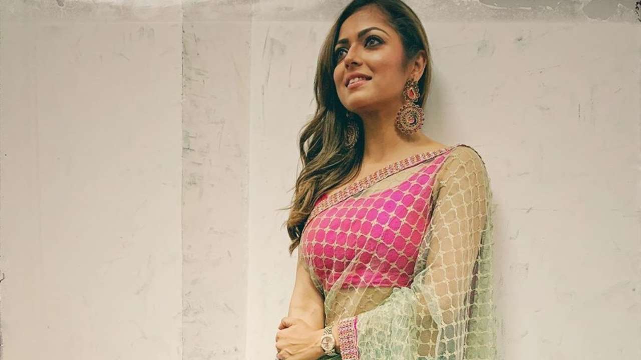 Drashti Dhami urges people to stay mentally fit along with physical workout during coronavirus lockdown