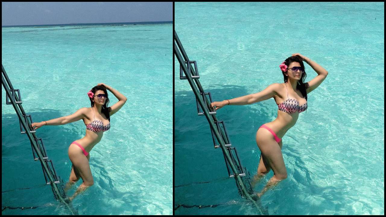 Urvashi Heroine Chudai Video - Urvashi Rautela demands to be called 'Goddess' as she shares latest bikini  pictures