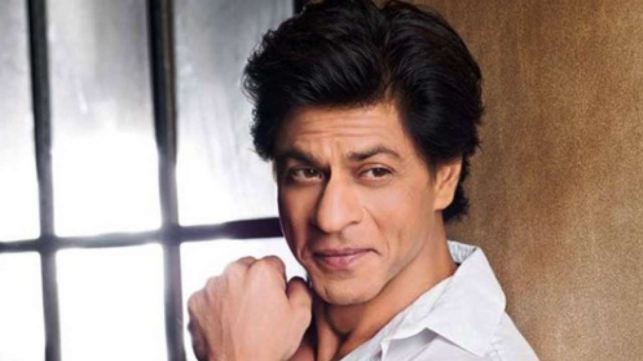 #AskSRK: Shah Rukh Khan says 'I'm just a king' after fan asked when should superstars 'call it ...