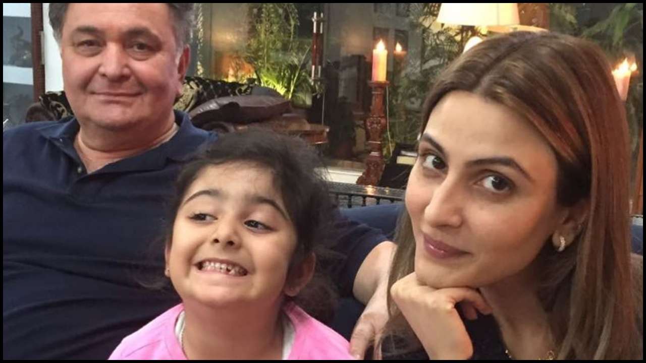 Riddhima Kapoor Sahni and Samara Sahni with Rishi Kapoor