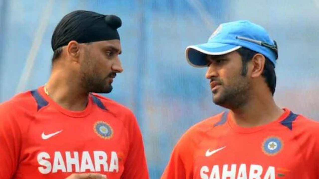 Harbhajan Singh and MS Dhoni