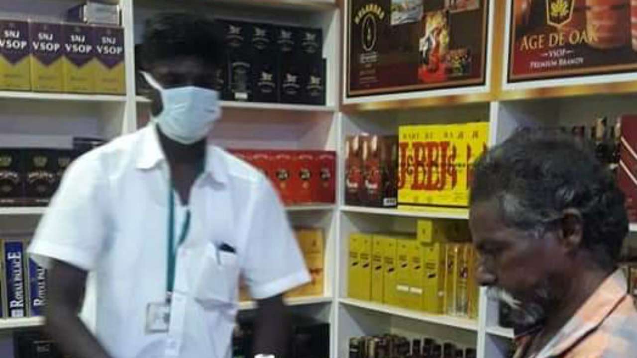 Madras Hc Refuses To Stay Re Opening Of State Run Liquor Stores In Tamil Nadu Shops In Chennai To Remain Shut