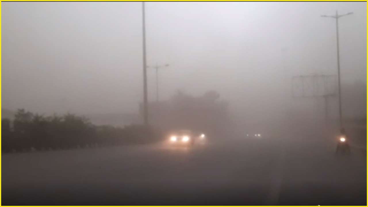 Massive Dust Storm Hits Delhi-NCR; Accompanying Rains Bring Relief From ...