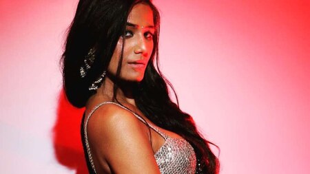 Poonam Pandey booked for roaming in a car at Marine Drive for no reason