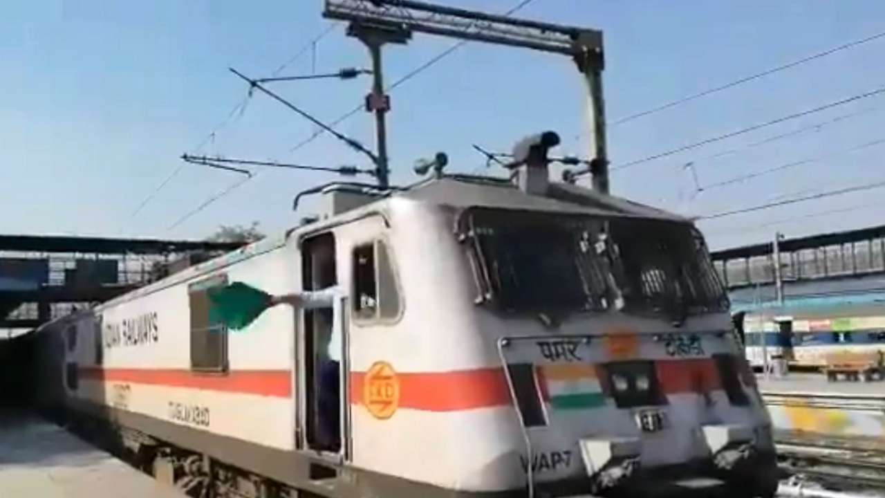 New Delhi-Bilaspur special departed from NDLS at 4 pm