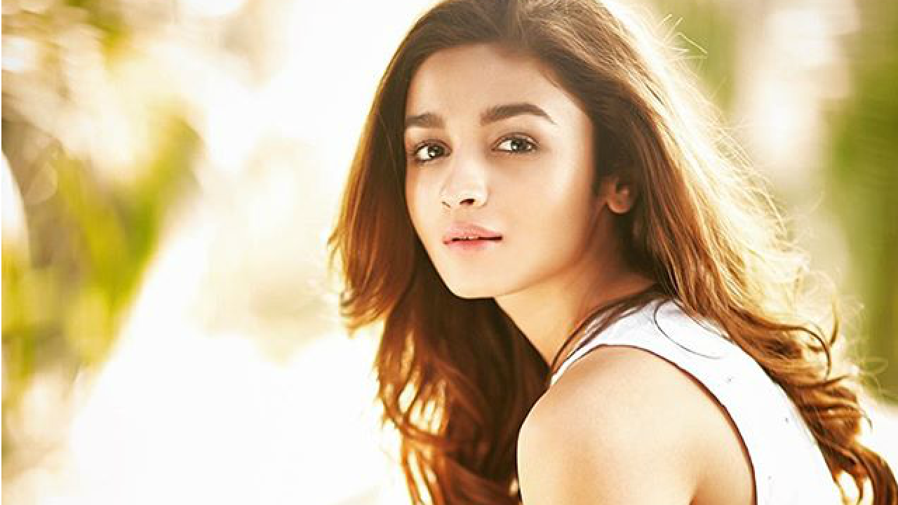 Alia Bhatt's 'sweet surprise' for COVID-19 frontline workers