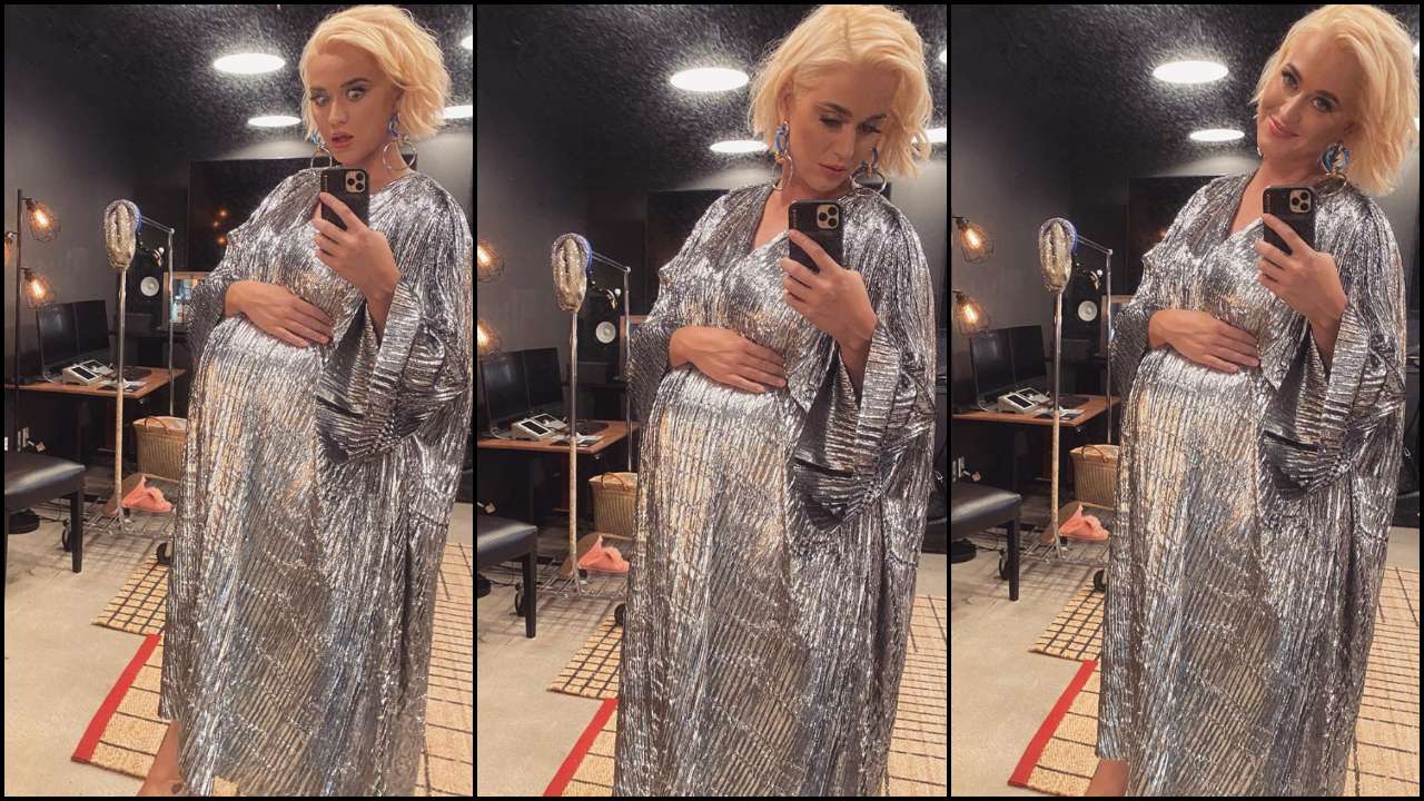 Mom-to-be Katy Perry flaunts her baby bump in latest mirror selfies