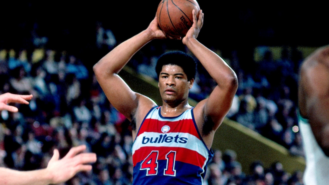 wes unseld t shirt