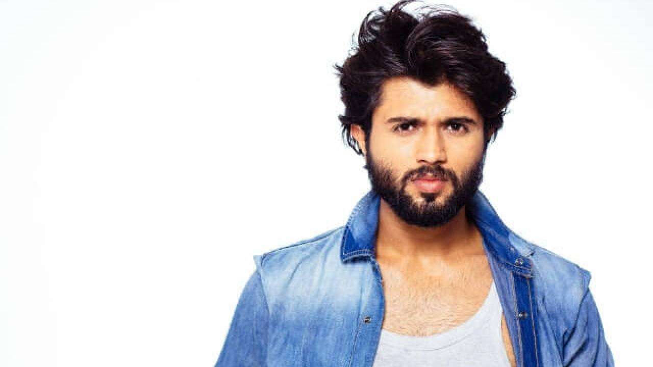 Vijay Deverakonda's Foundation shuts down operations after helping middle-class families amid lockdown