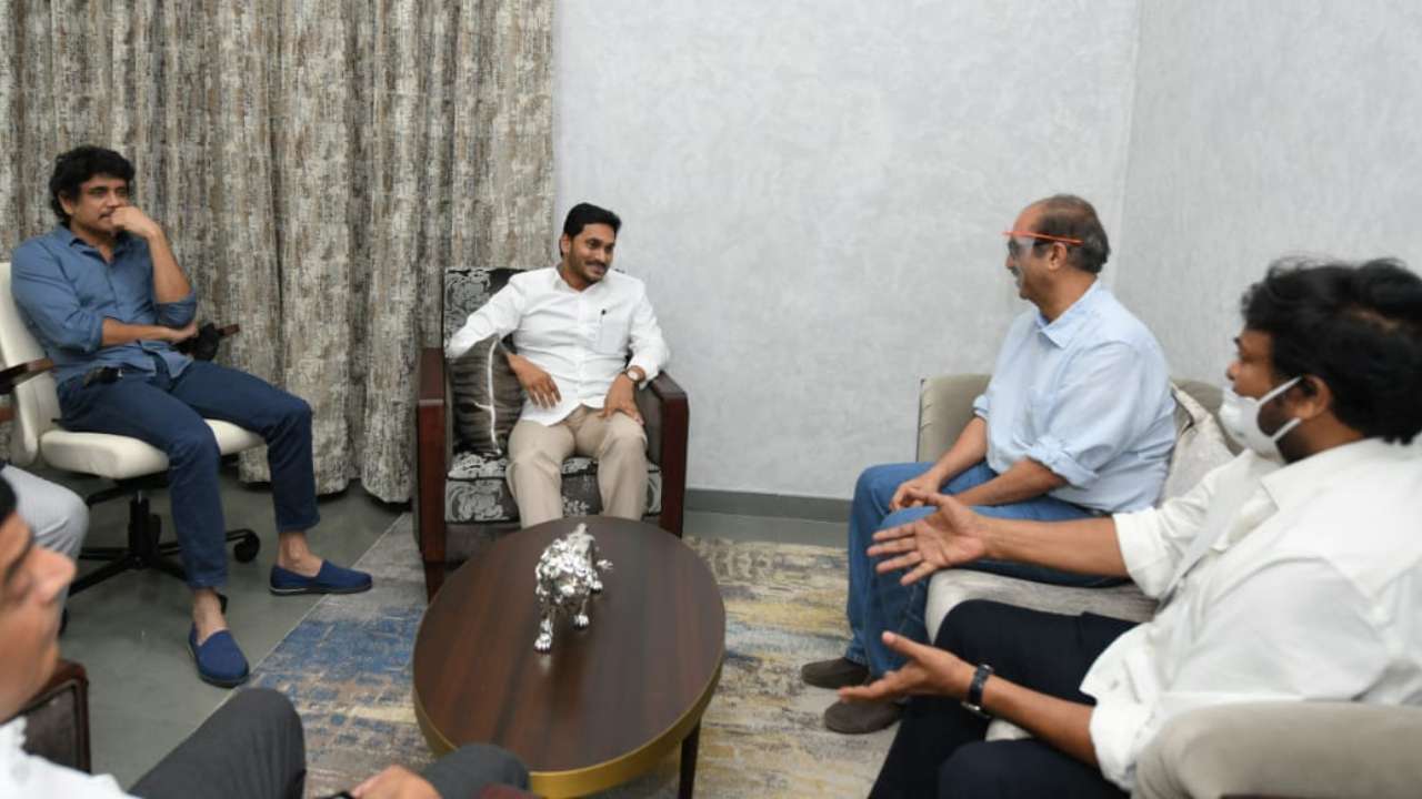 Chiranjeevi, Nagarjuna, SS Rajamouli and others meet Andhra Pradesh CM following resumption of film shooting