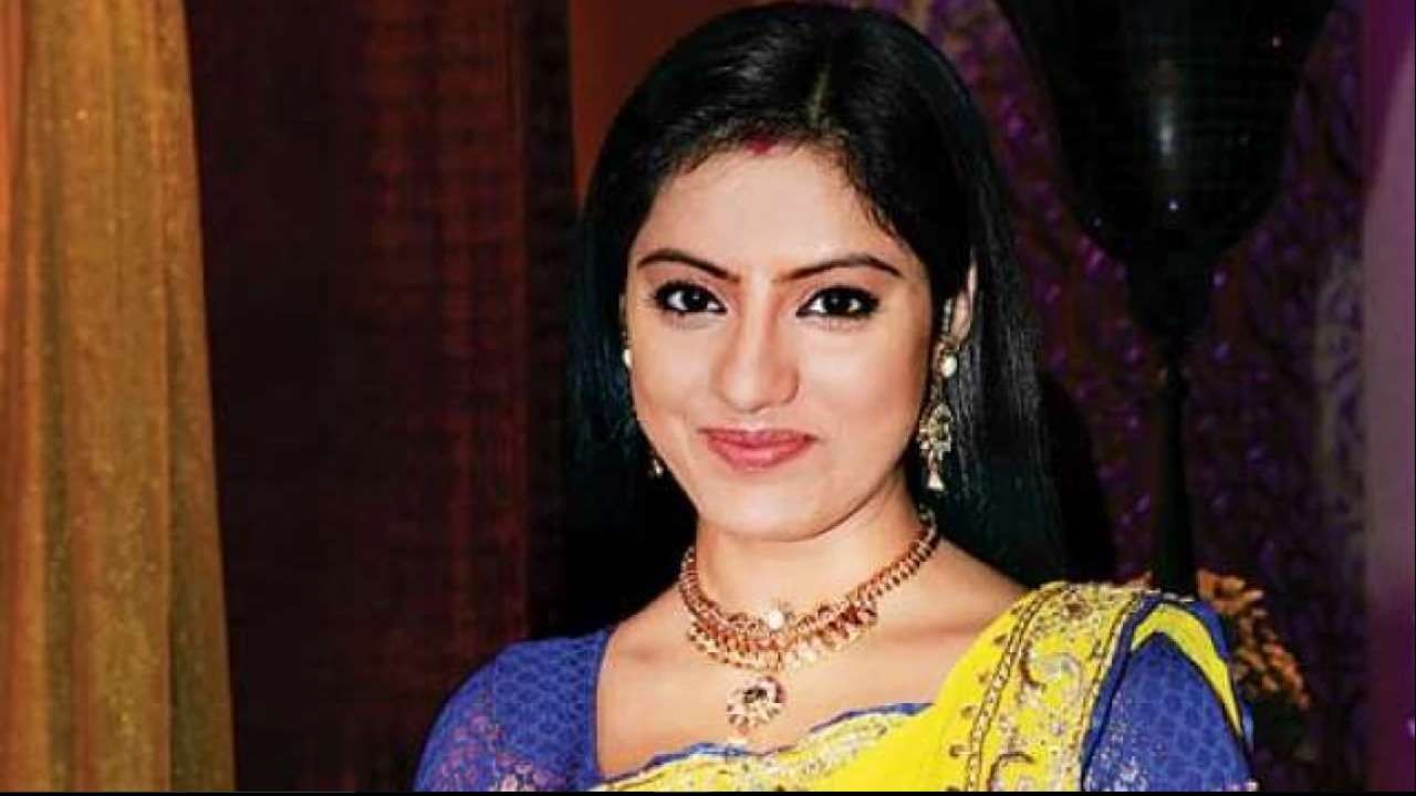 After Her Viral Plea Deepika Singh s Coronavirus Positive Mother Gets Admission In Delhi Hospital After Her Viral Plea Deepika Singh s Coronavirus Positive Mother Gets Admission In Delhi Hospital