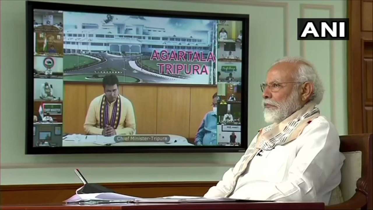 PM Modi holds meeting with state CMs