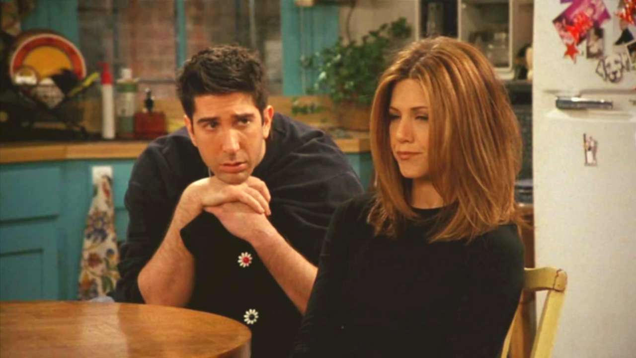 It S Not Even A Question Friends Actor David Schwimmer Sets Record Straight If Ross And Rachel Were On A Break