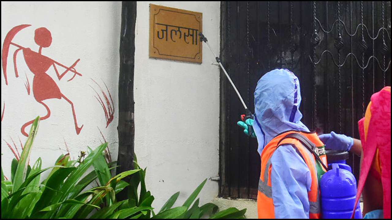 Amitabh Bachchan's bungalow Jalsa no longer in containment zone