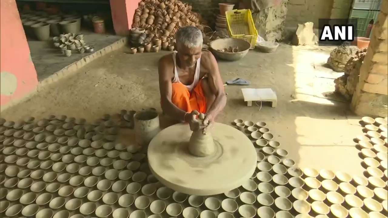Earthen lamps being made. (Image source: ANI)