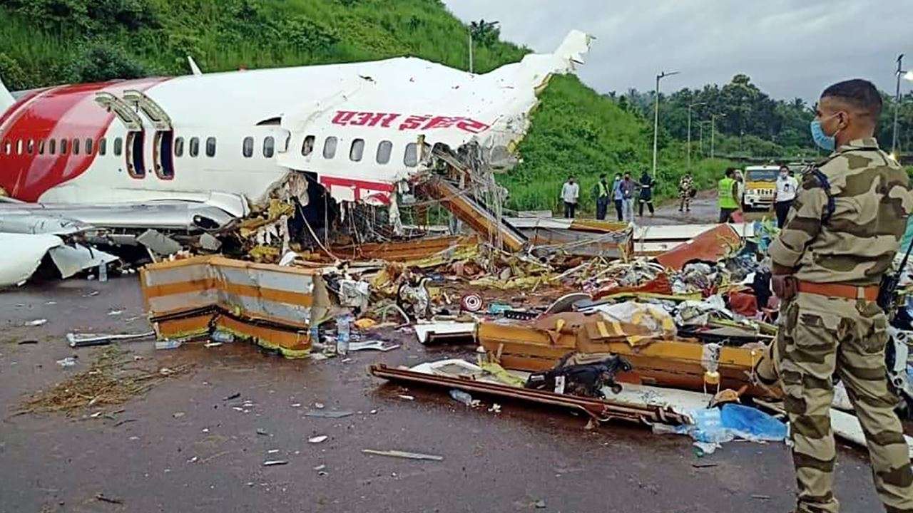 One passenger killed in Kerala plane crash tests positive for COVID-19 2020