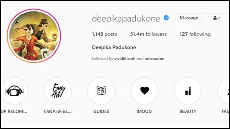 Deepika changes her profile picture to 'Chennai Express'