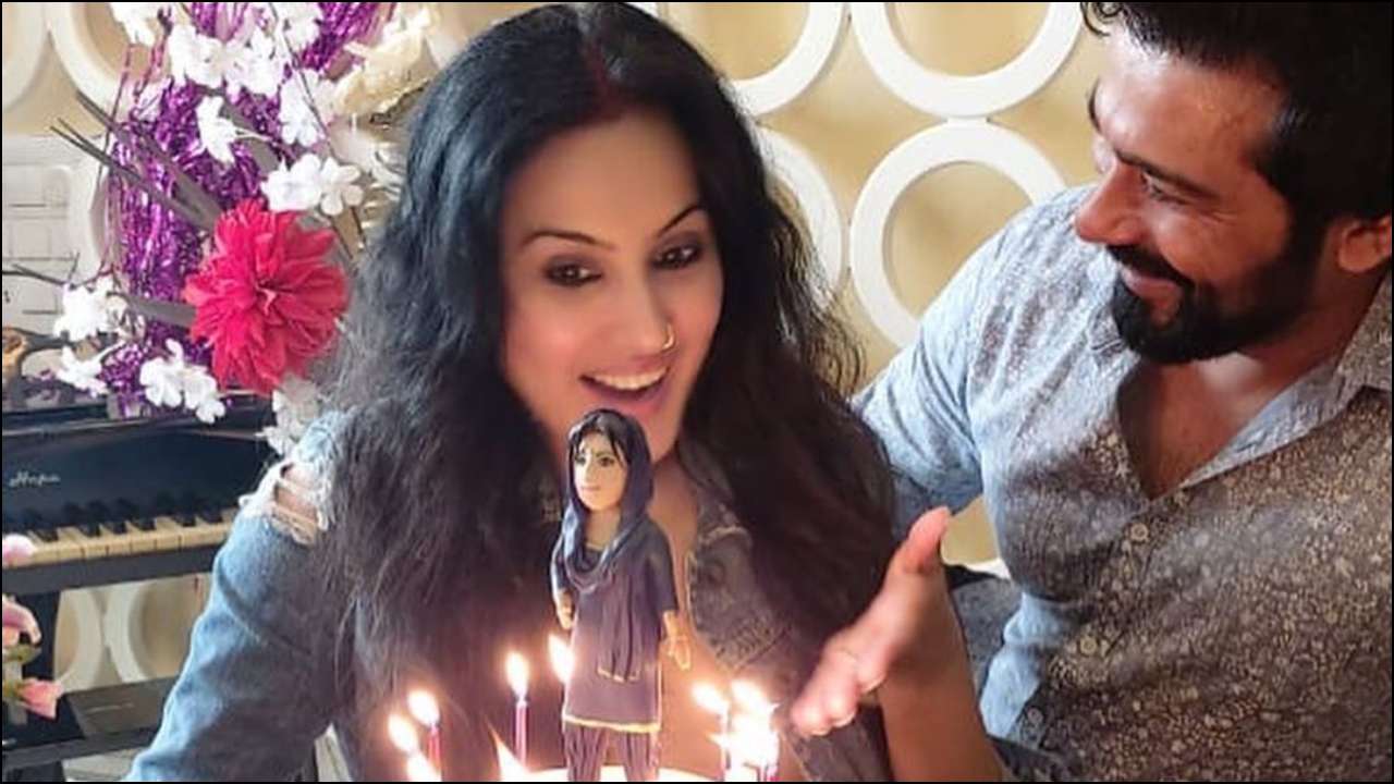 Kamya Punjabi celebrates first birthday with husband Shalabh Dang; here