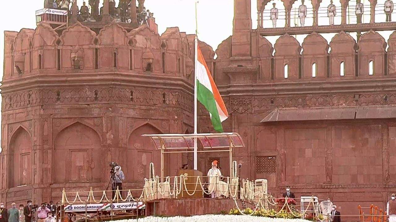 Independence Day Images Flag Hoisting