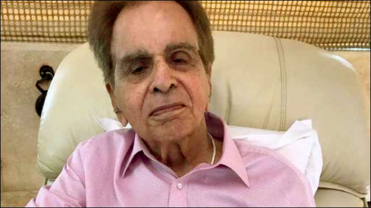 Dilip Kumar's brothers test positive for COVID-19, being treated at  Lilavati hospital